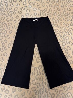 Susana Monaco Black Crop Pant Large